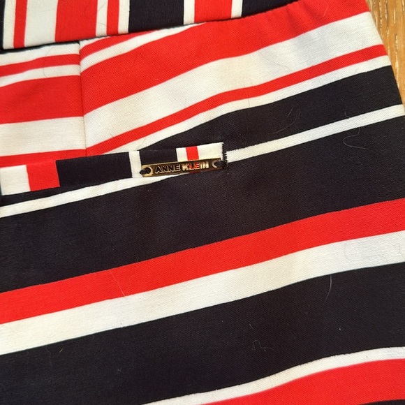 Anne Klein shorts - Picture 5 of 9